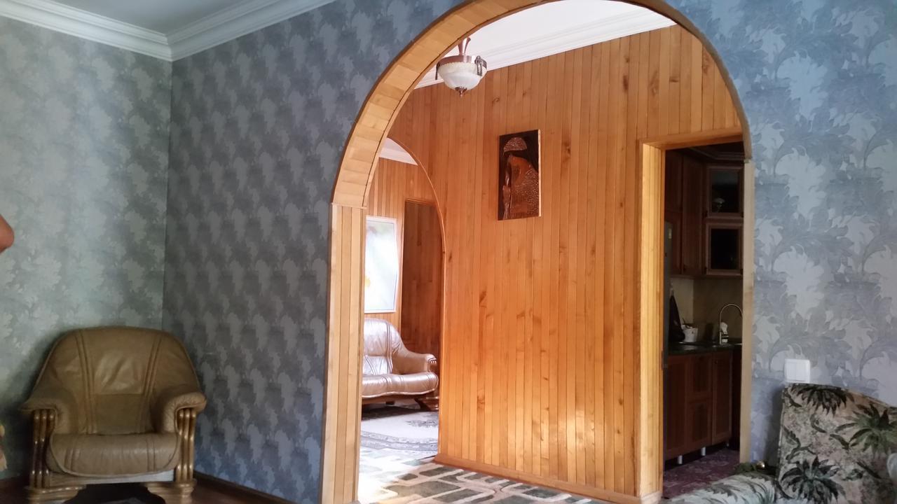 Villa In Tbilisi Eksteriør billede