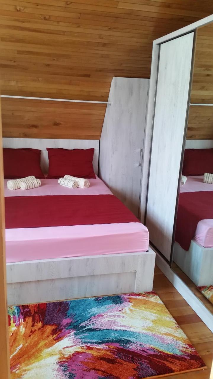 Villa In Tbilisi Eksteriør billede