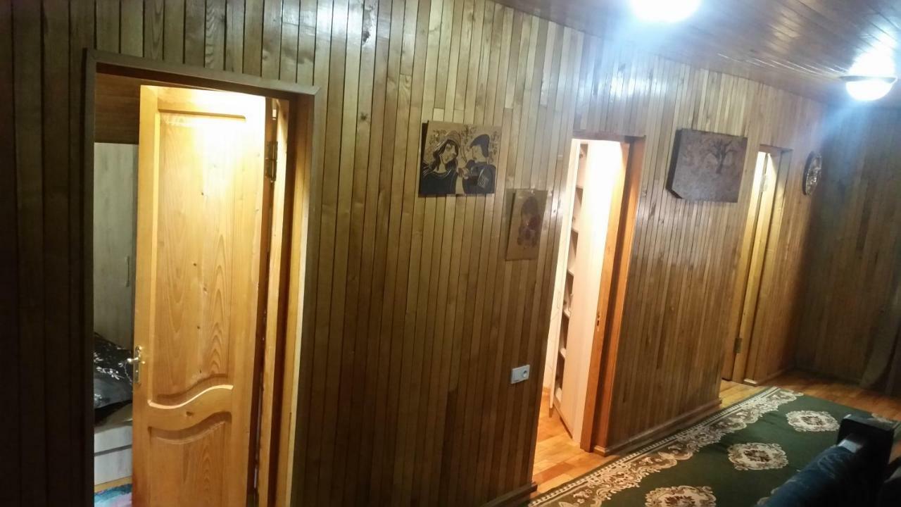 Villa In Tbilisi Eksteriør billede